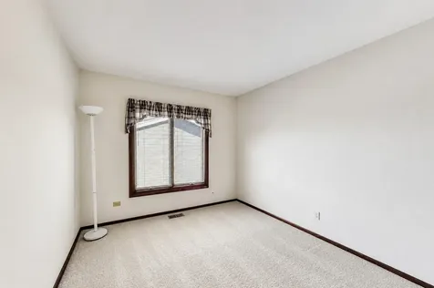 1145 Nottingham Lane Hoffman Estates IL 60169