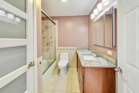 1145 Nottingham Lane Hoffman Estates IL 60169