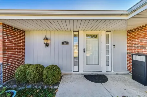 1145 Nottingham Lane Hoffman Estates IL 60169