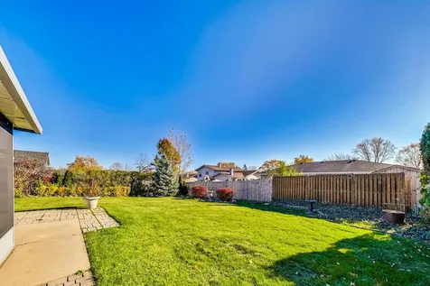 1145 Nottingham Lane Hoffman Estates IL 60169