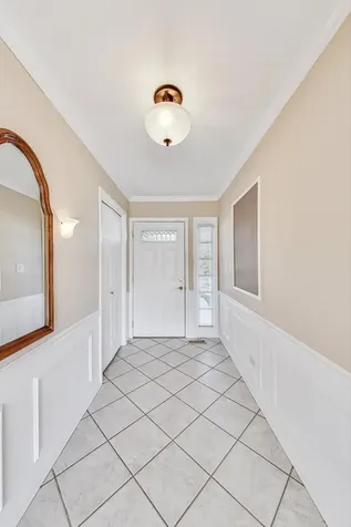 1145 Nottingham Lane Hoffman Estates IL 60169
