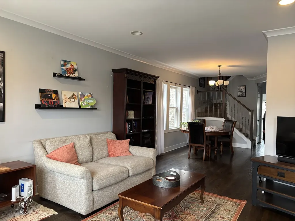 3132 North Lowell Avenue Chicago IL 60641