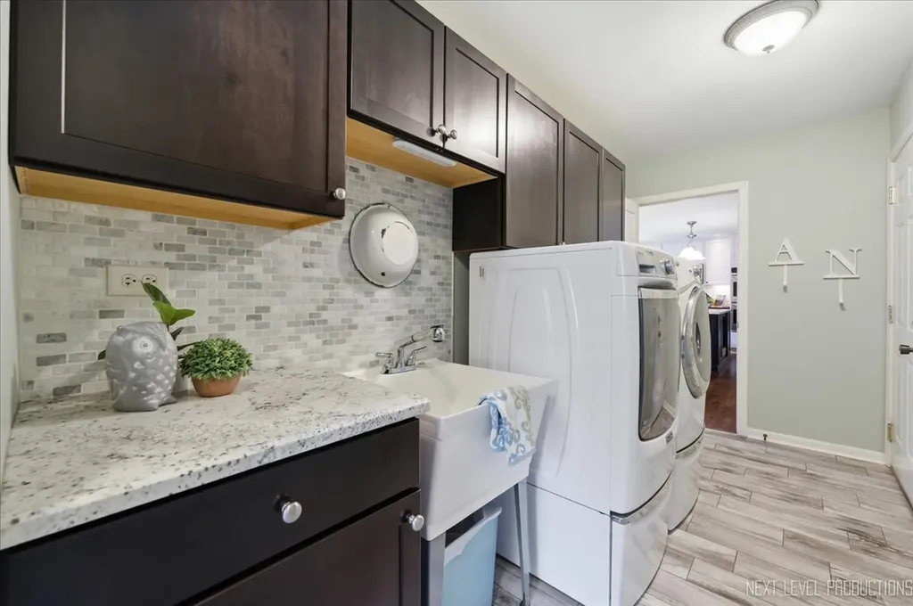1431 Terrance Drive Naperville IL 60565