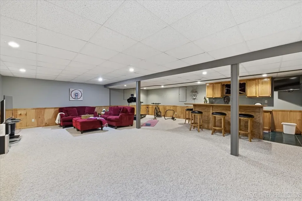 1431 Terrance Drive Naperville IL 60565