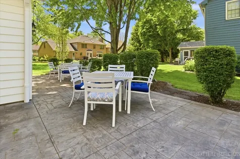 1431 Terrance Drive Naperville IL 60565