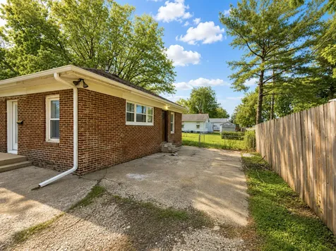 912 North Wasson Street Streator IL 61364