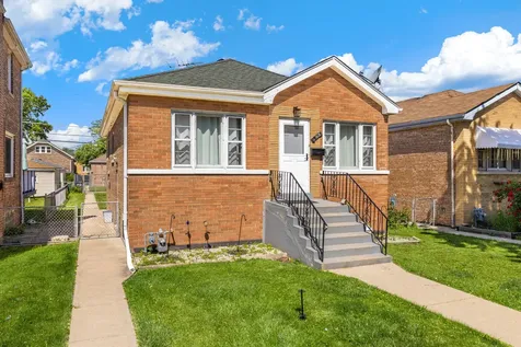 1618 Gunderson Avenue Berwyn IL 60402