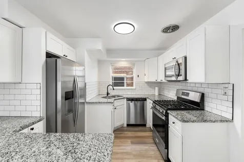 1618 Gunderson Avenue Berwyn IL 60402