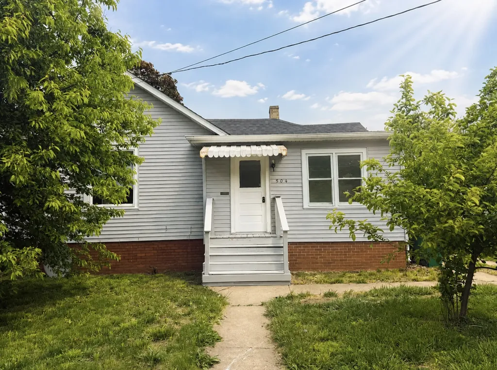 504 East Stanton Street Streator IL 61364