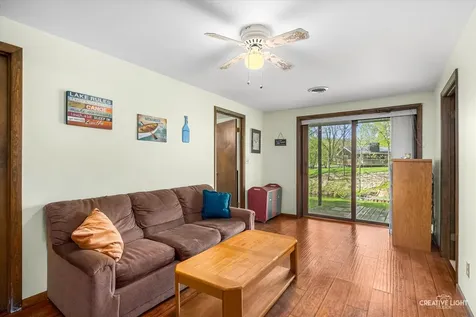 27 Clearwater Point Putnam IL 61560
