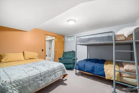 27 Clearwater Point Putnam IL 61560