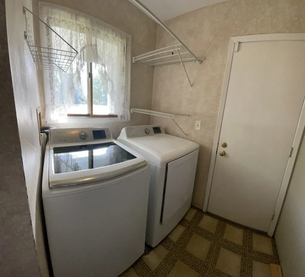1401 Knoll Drive Naperville IL 60565