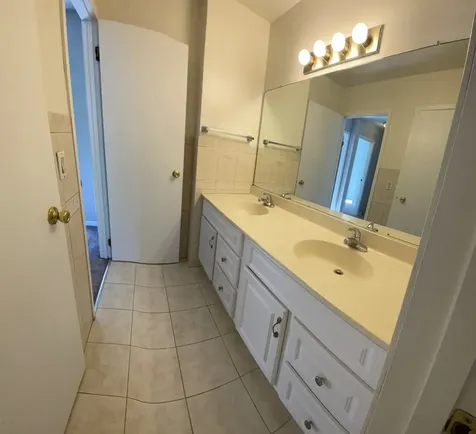 1401 Knoll Drive Naperville IL 60565