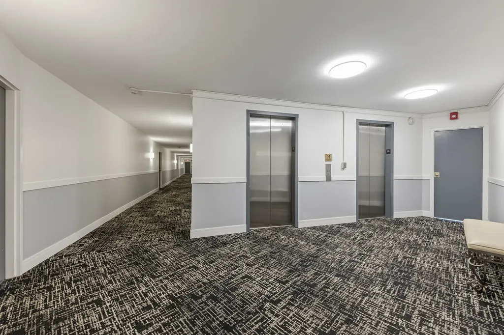 40 North Tower Road Oak Brook IL 60523