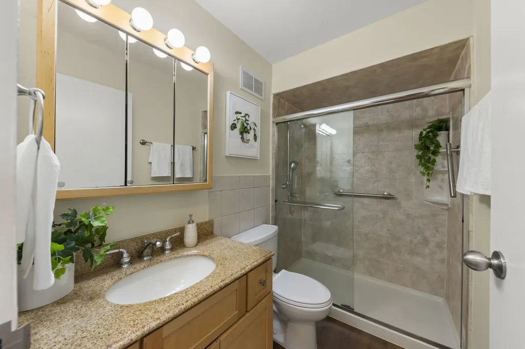 40 North Tower Road Oak Brook IL 60523