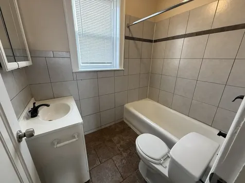 4454 West Diversey Avenue Chicago IL 60639