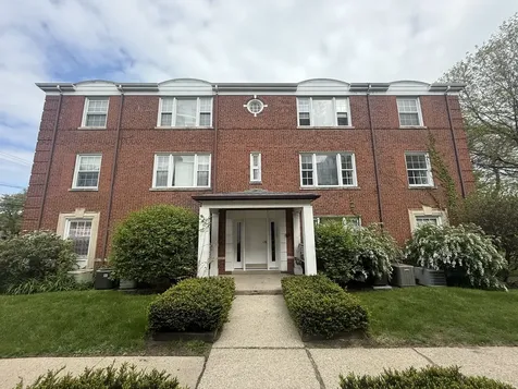 733 Dobson Street Evanston IL 60202