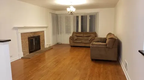 6707 North Keating Avenue Lincolnwood IL 60712