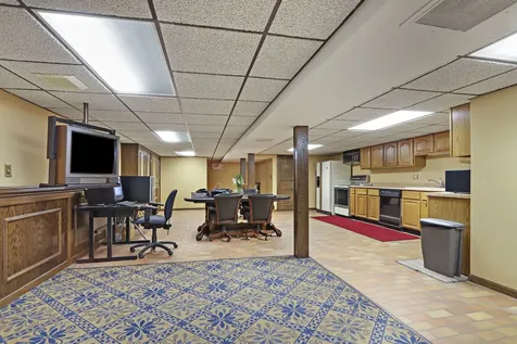 7 North County Street Waukegan IL 60085