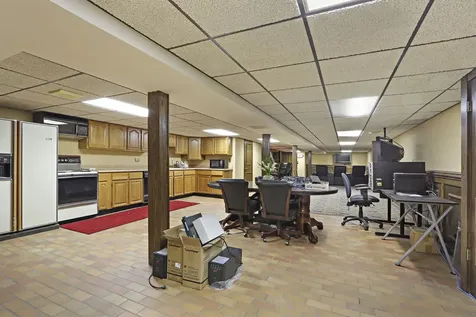 7 North County Street Waukegan IL 60085