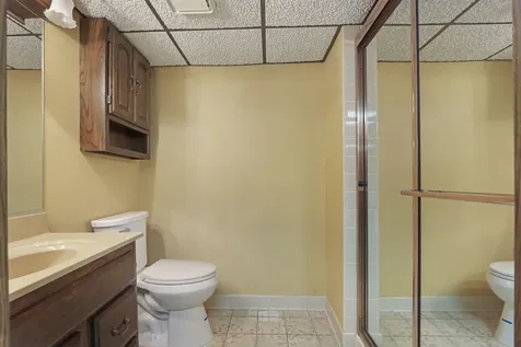 7 North County Street Waukegan IL 60085