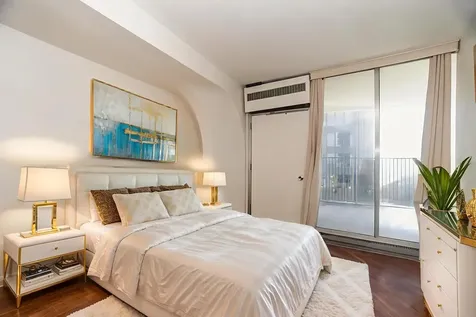 300 North State Street Chicago IL 60654