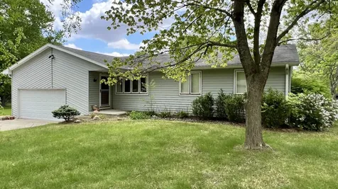 1207 West Dianne Lane Mahomet IL 61853