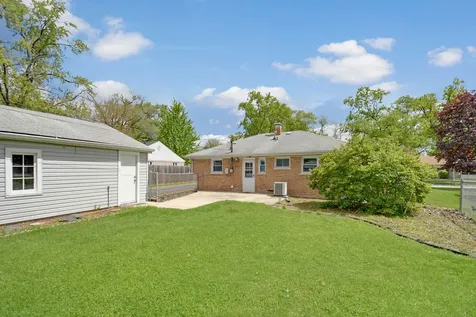 273 Mohawk Street Park Forest IL 60466