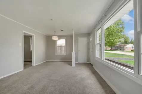 273 Mohawk Street Park Forest IL 60466