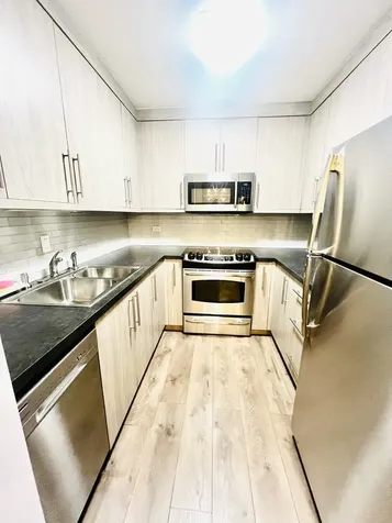 5721 West 103rd Street Oak Lawn IL 60453