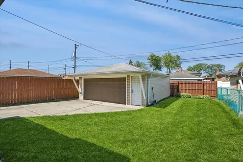 14522 South Calhoun Avenue Burnham IL 60633