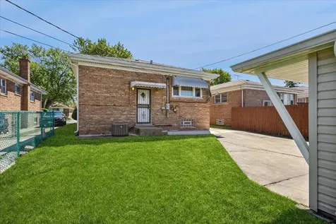 14522 South Calhoun Avenue Burnham IL 60633