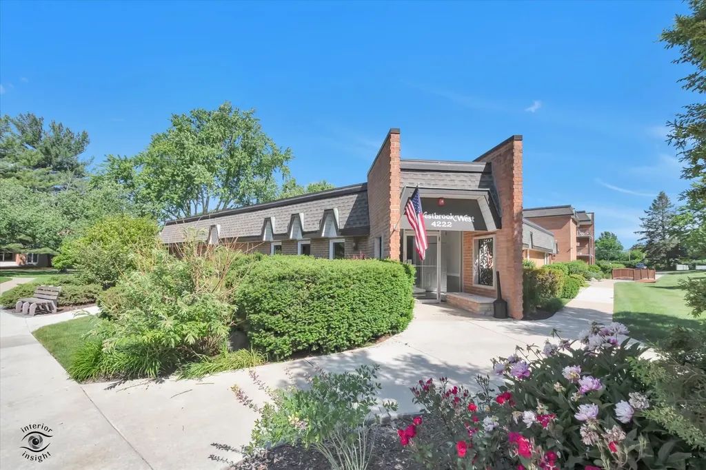 4250 Saratoga Avenue Downers Grove IL 60515