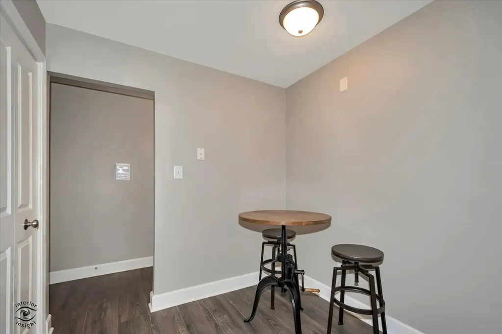4250 Saratoga Avenue Downers Grove IL 60515