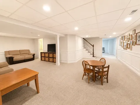 1081 Barneswood Drive Downers Grove IL 60515