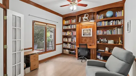 2775 Ginger Woods Drive Aurora IL 60502