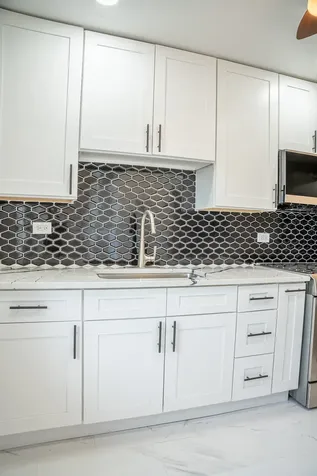 2234 South 18th Avenue Broadview IL 60155