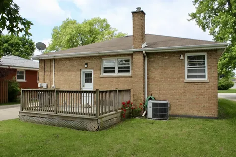 16421 Evans Avenue South Holland IL 60473