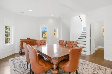 6710 Riverside Drive Berwyn IL 60402
