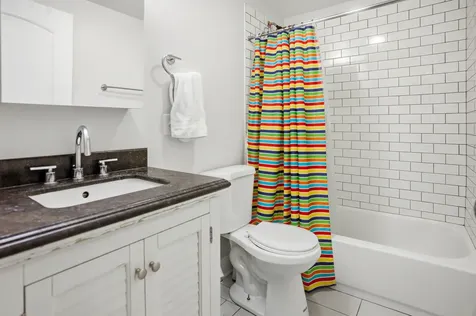 6710 Riverside Drive Berwyn IL 60402