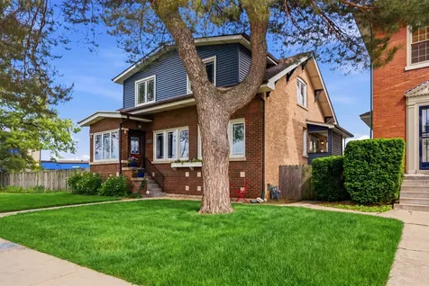 6710 Riverside Drive Berwyn IL 60402