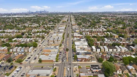 6710 Riverside Drive Berwyn IL 60402