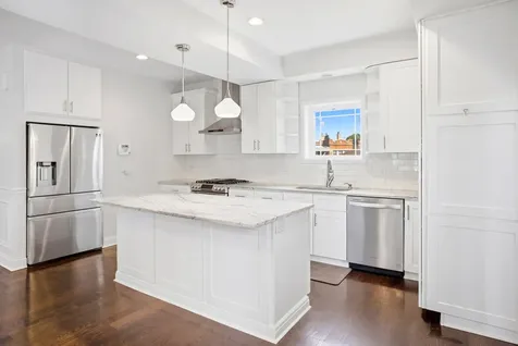 6710 Riverside Drive Berwyn IL 60402