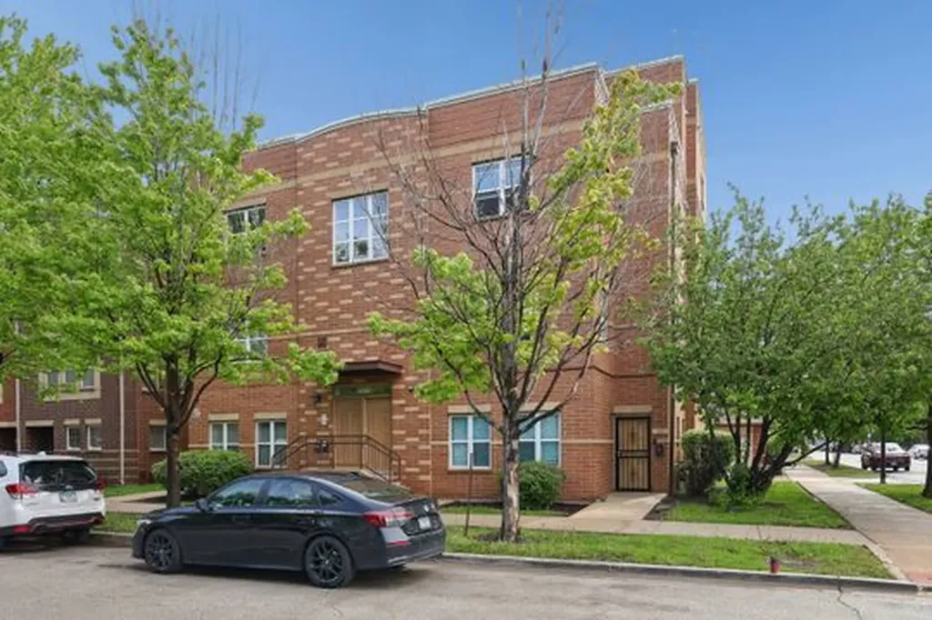 3559 South Federal Street Chicago IL 60609
