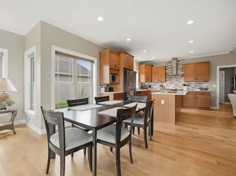 1934 Parkside Drive Sycamore IL 60178
