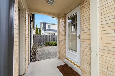 400 West Milburn Avenue Mount Prospect IL 60056