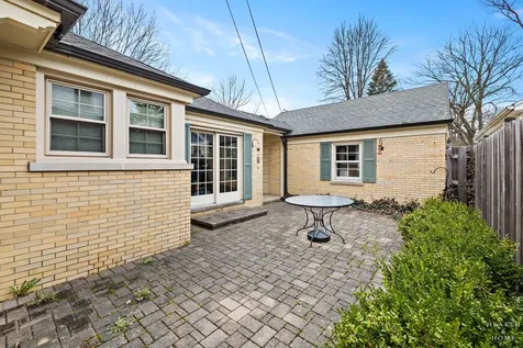 400 West Milburn Avenue Mount Prospect IL 60056