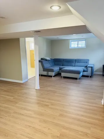 4925 South Leamington Avenue Chicago IL 60638