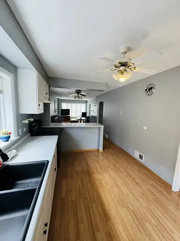 4925 South Leamington Avenue Chicago IL 60638