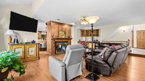 13155 Fox Lane Lemont IL 60439